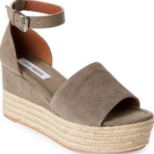 Steve Madden platform sandals